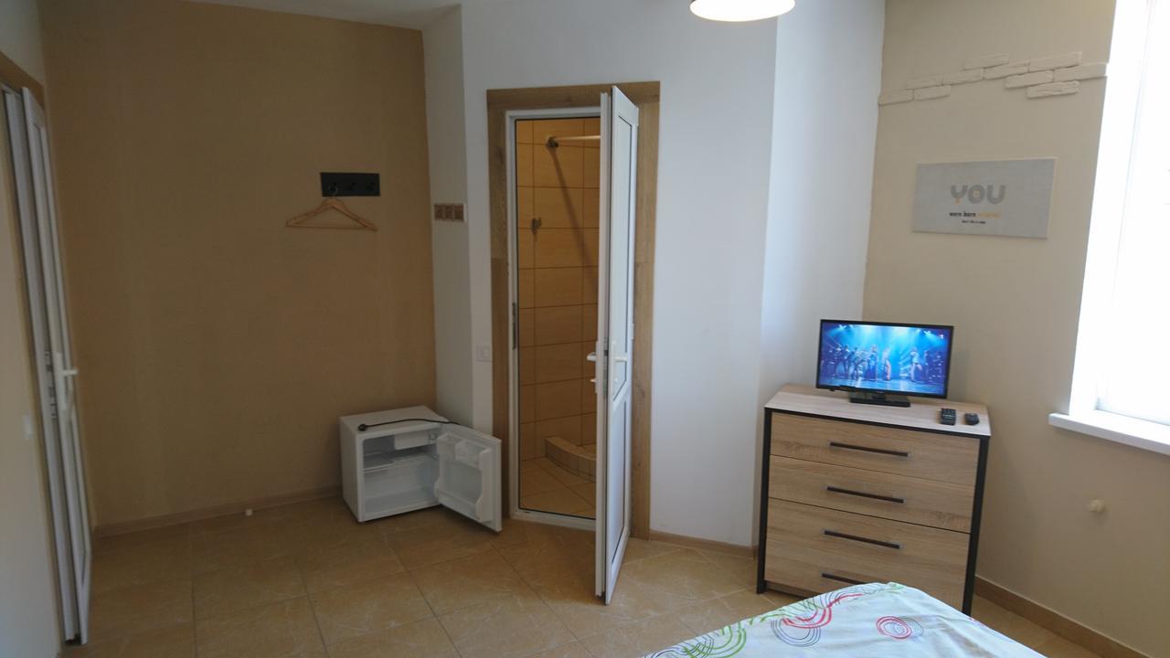 Guest House Dacha Karolino-Buhaz Kültér fotó